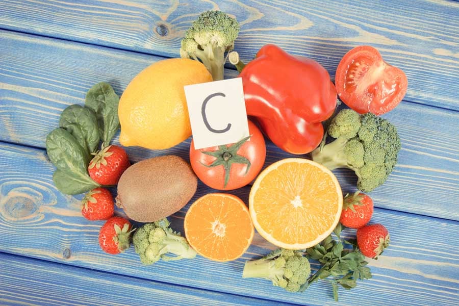 Набавяме колаген, витамин C.