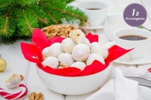 Пилешки сърца в масло. Орехови снежни топчета.