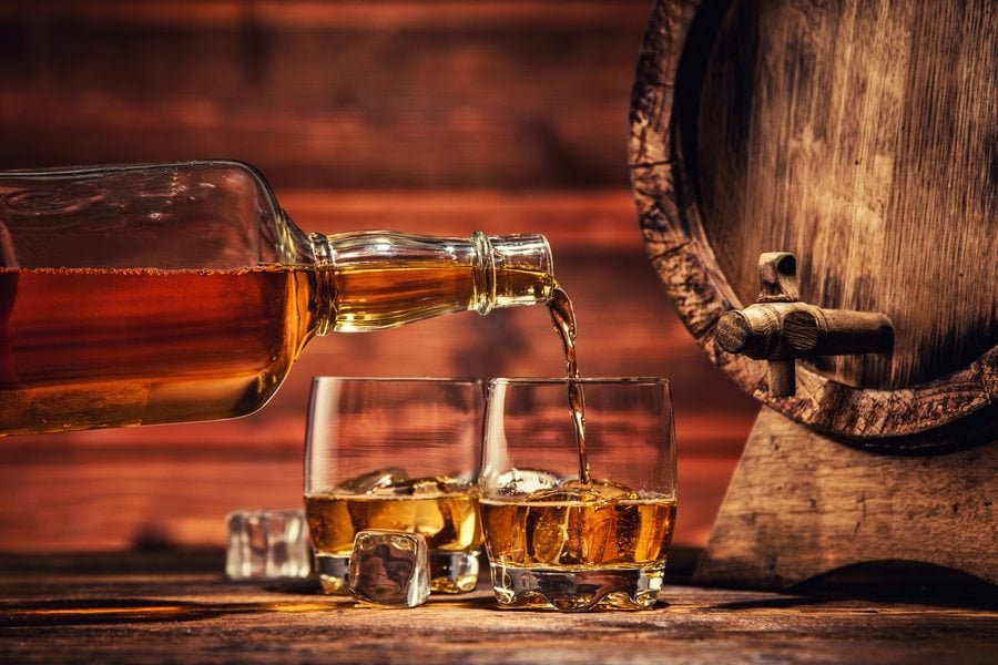 Коктейли с уиски.