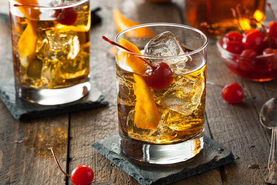 Коктейли с уиски.