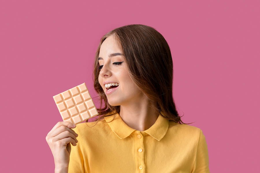 Бял шоколад.