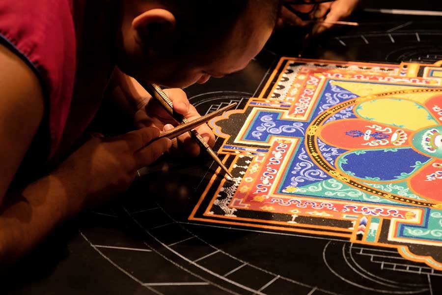 Тибетска-традиционна-медицина