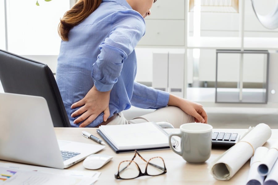 Болка в опашната кост - лоша стойка.