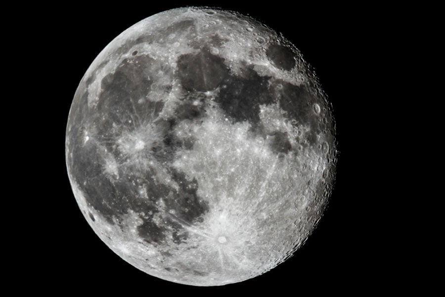 Лунните фази през 2025 година