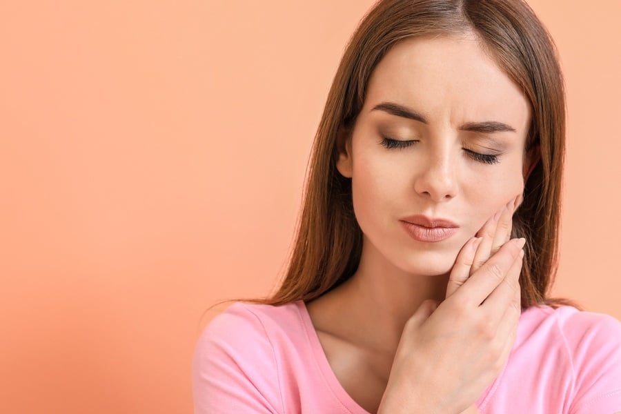 Какво е катарален стоматит? 10 Болка в устната кухина заради катарален стоматит