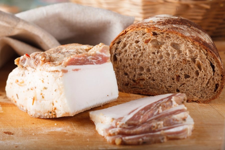 Домашна сланина.