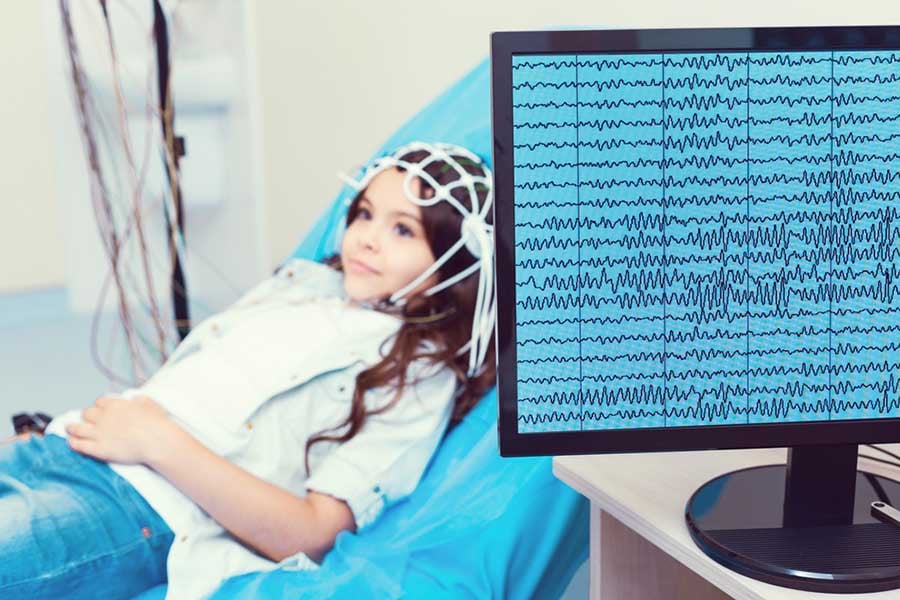 Росен Карпачки, роландовата епилепсия, ЕЕГ.