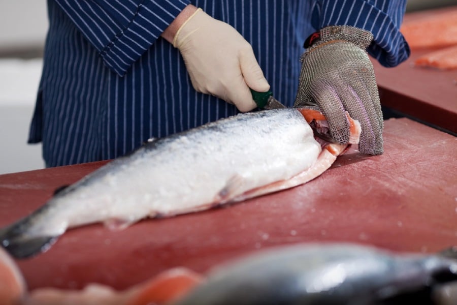 Филета от кефал с дресинг 5 Филитиране за филета от кефал.