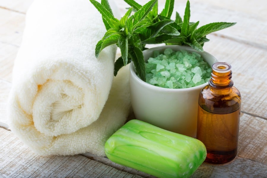 Масло от мента в козметиката.