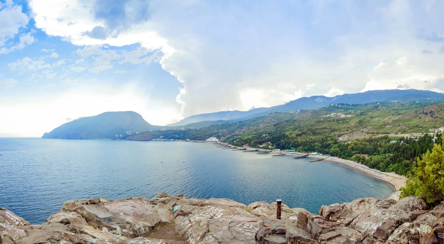 Море или планина.