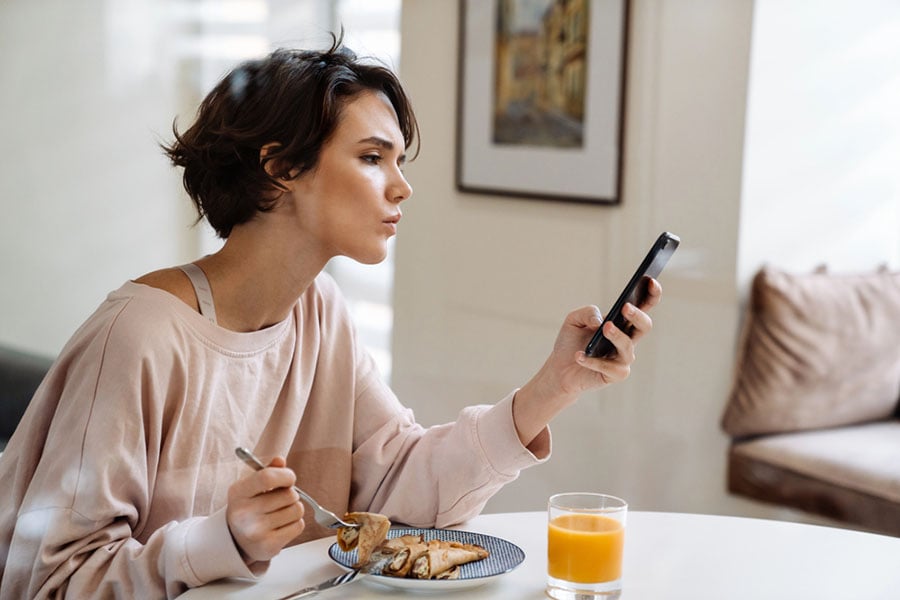 Как да отслабнем без тренировки, разсеяно хранене