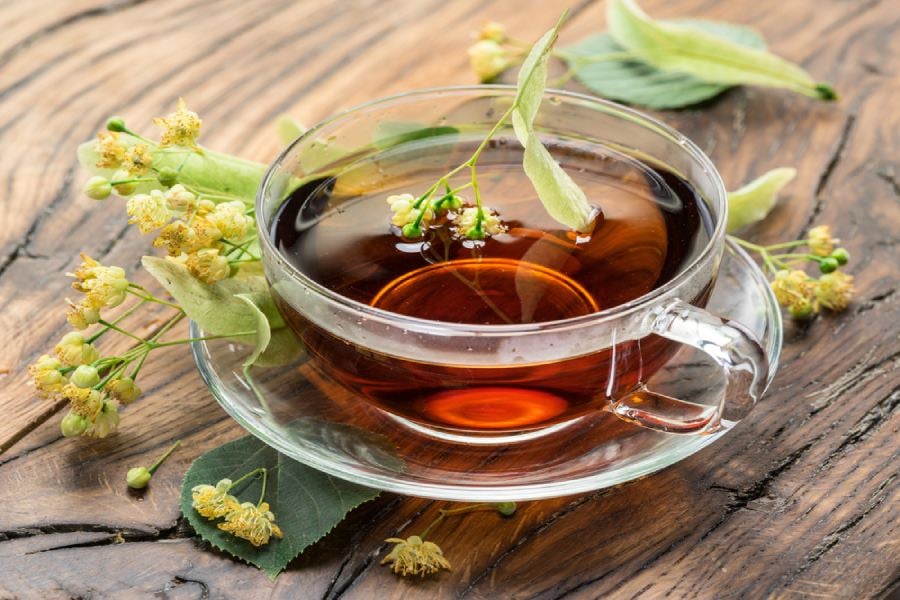 Природни продукти при настинка, липов чай