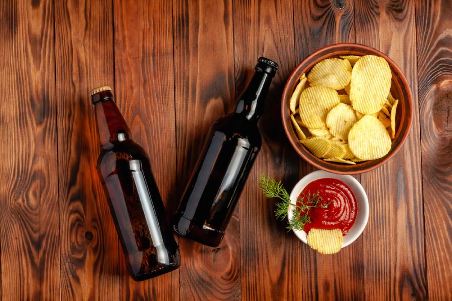 Сухота в устата: Причини и лесни домашни решения 12 Сухота в устата, бира и чипс