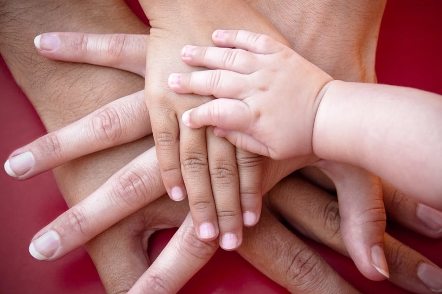 Ролята на бащата в първите дни след раждането 8 Ролята на бащата в първите дни след раждането - хармония