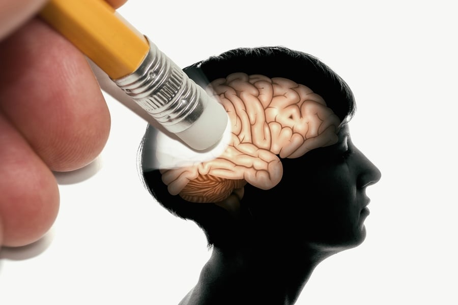 Алцхаймер - симптоми и причини 7 причини за алцхаймер