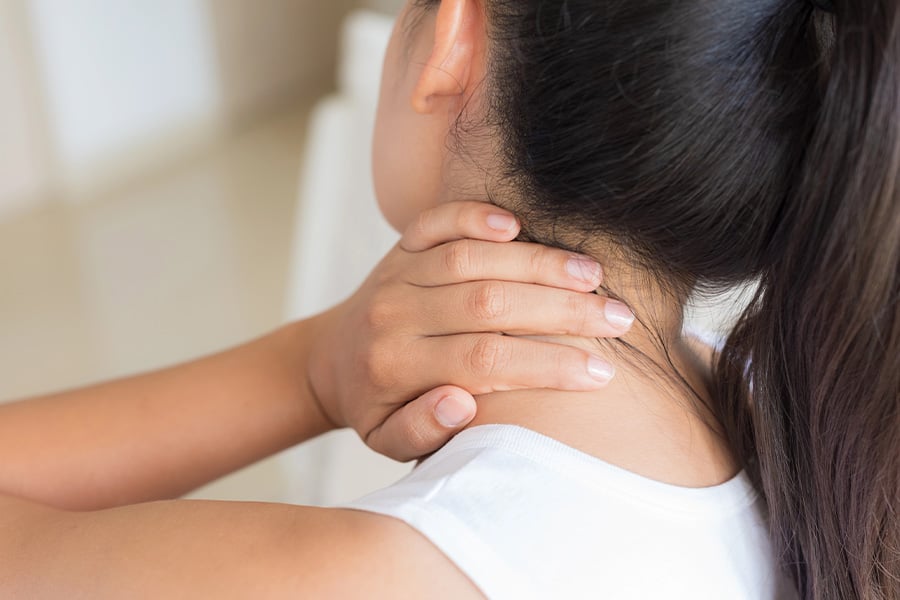 Причини за болки във врата и какво да правим? 30 Причини за болки във врата.