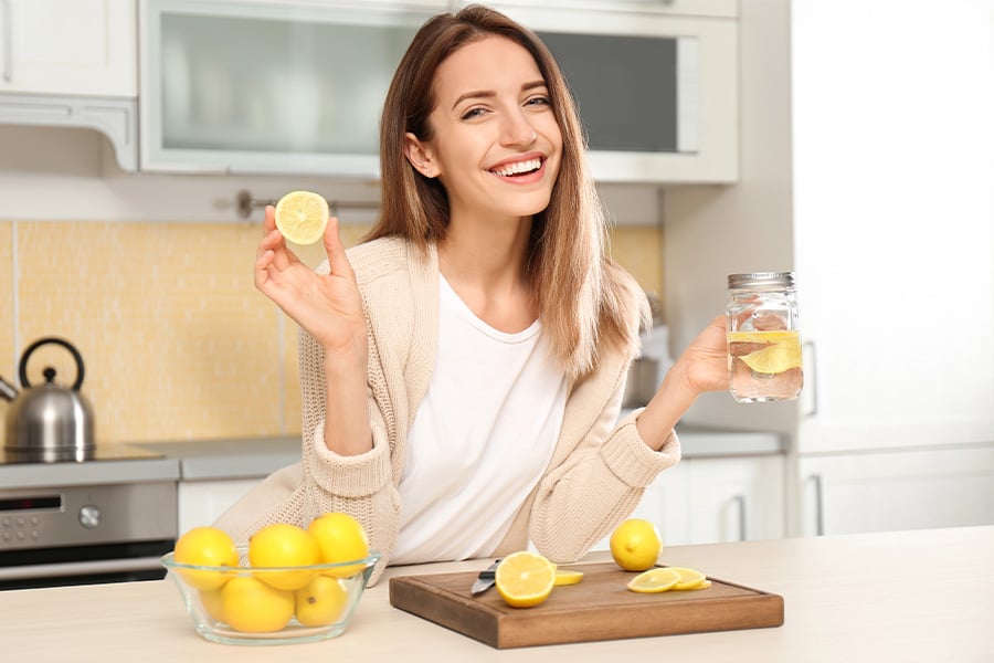 Сваляне на кръвна захар с лимон.