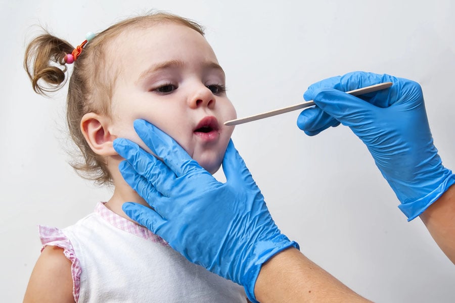 Ларингит при дете - как да облекчим симптомите? 7 Ларингит при дете- симптоми