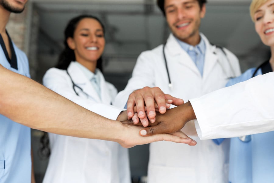 професионални организации на лекарите-хомеопати